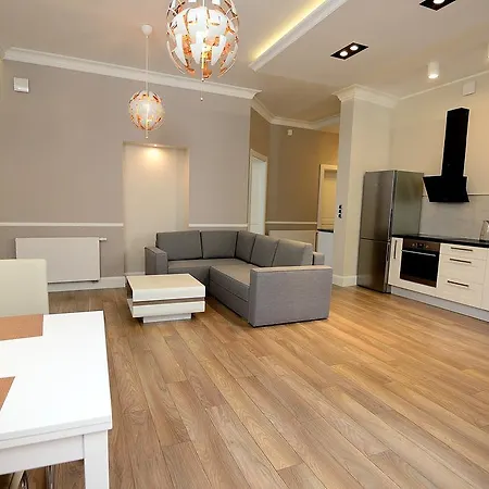 Victus Apartamenty, Belweder 公寓 *