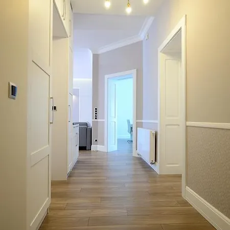 Victus Apartamenty, Belweder 索波特